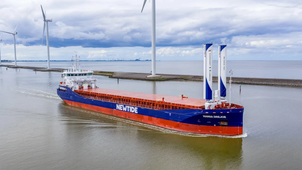 HANSA DREJOE equipped with Econowind VentoFoils
