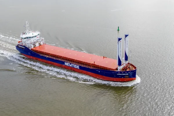 Econowind VentoFoils installed on HANSA DREJOE